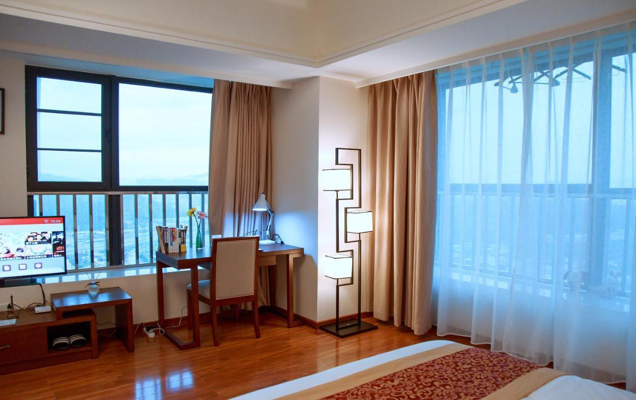 Livetour Hotel Luogang Wanda Plaza Suyuan Metro Гуанчжоу Экстерьер фото