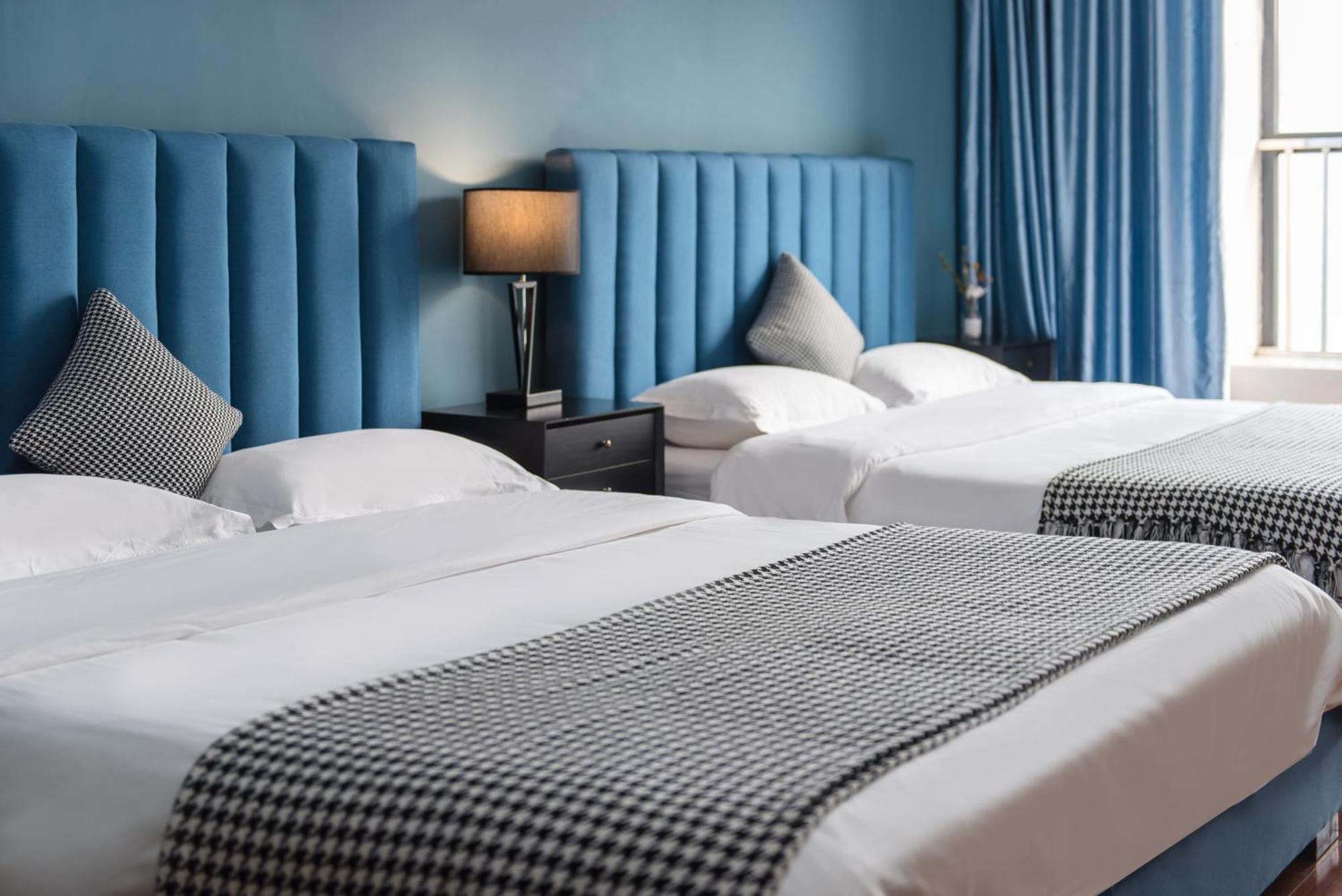 Livetour Hotel Luogang Wanda Plaza Suyuan Metro Гуанчжоу Экстерьер фото